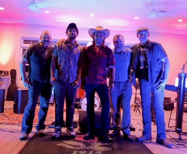 Big City Plowboys : country cover band