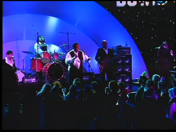Bobby J & Stuff Like That : Live Band for Weddings